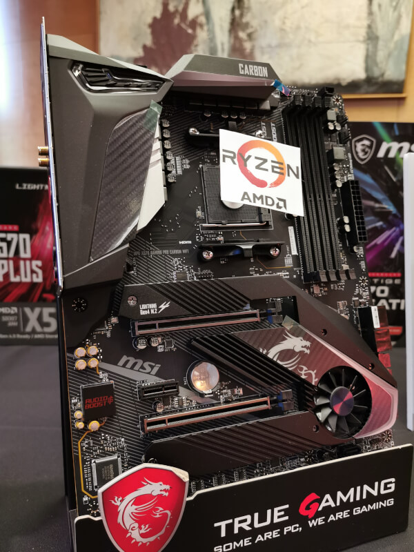 msi_partner_convension_x570_gaming_pro_carbon.jpg